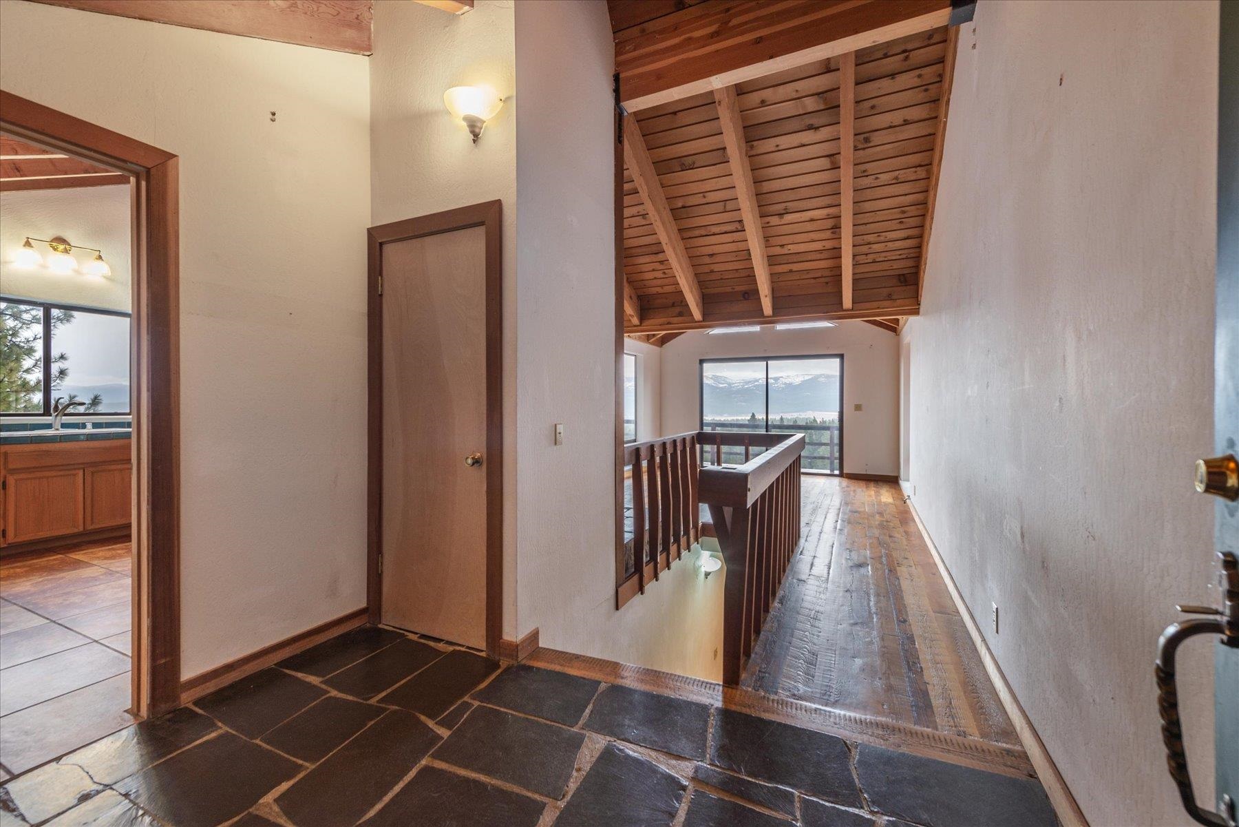 11311 Skyline Court