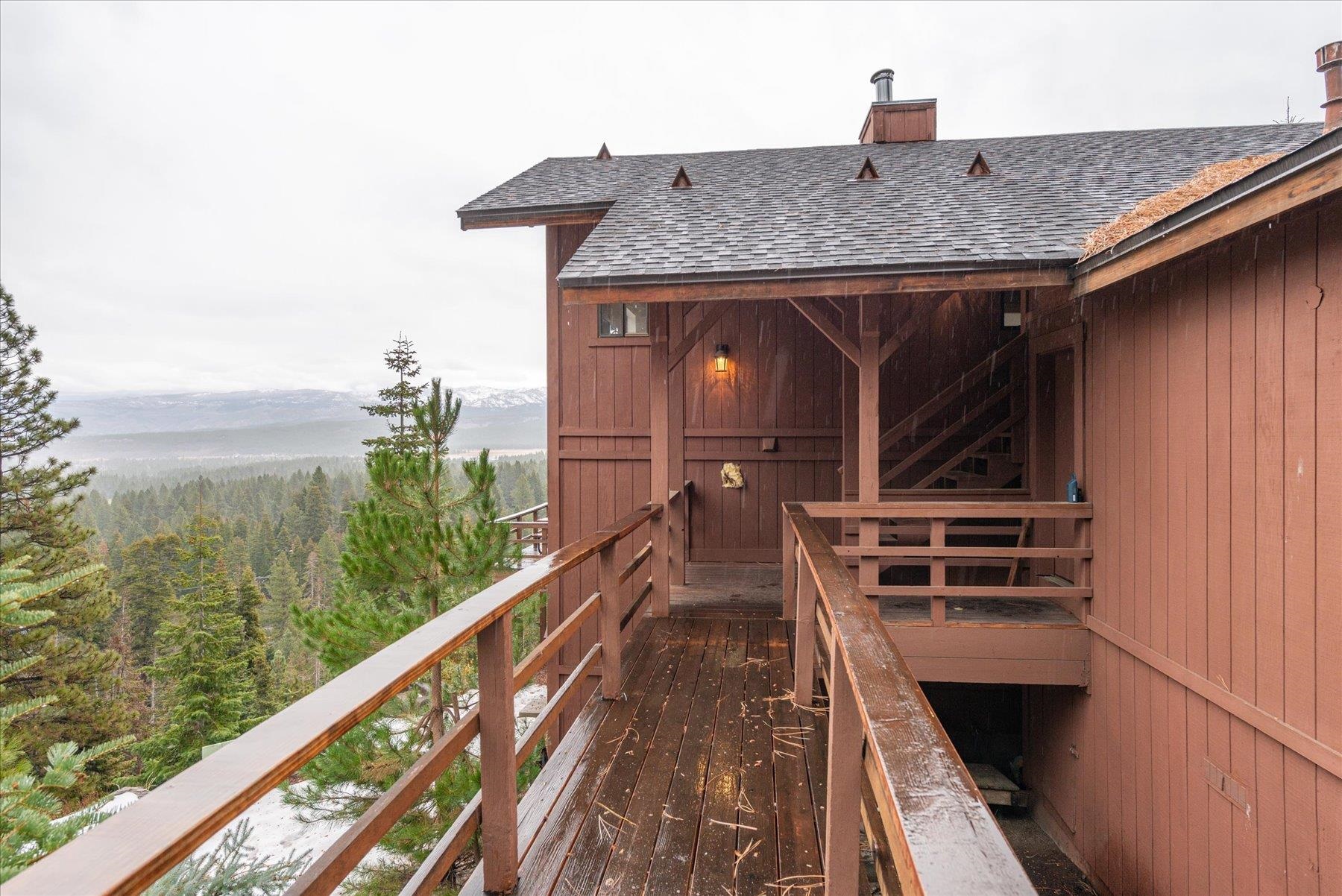 11311 Skyline Court