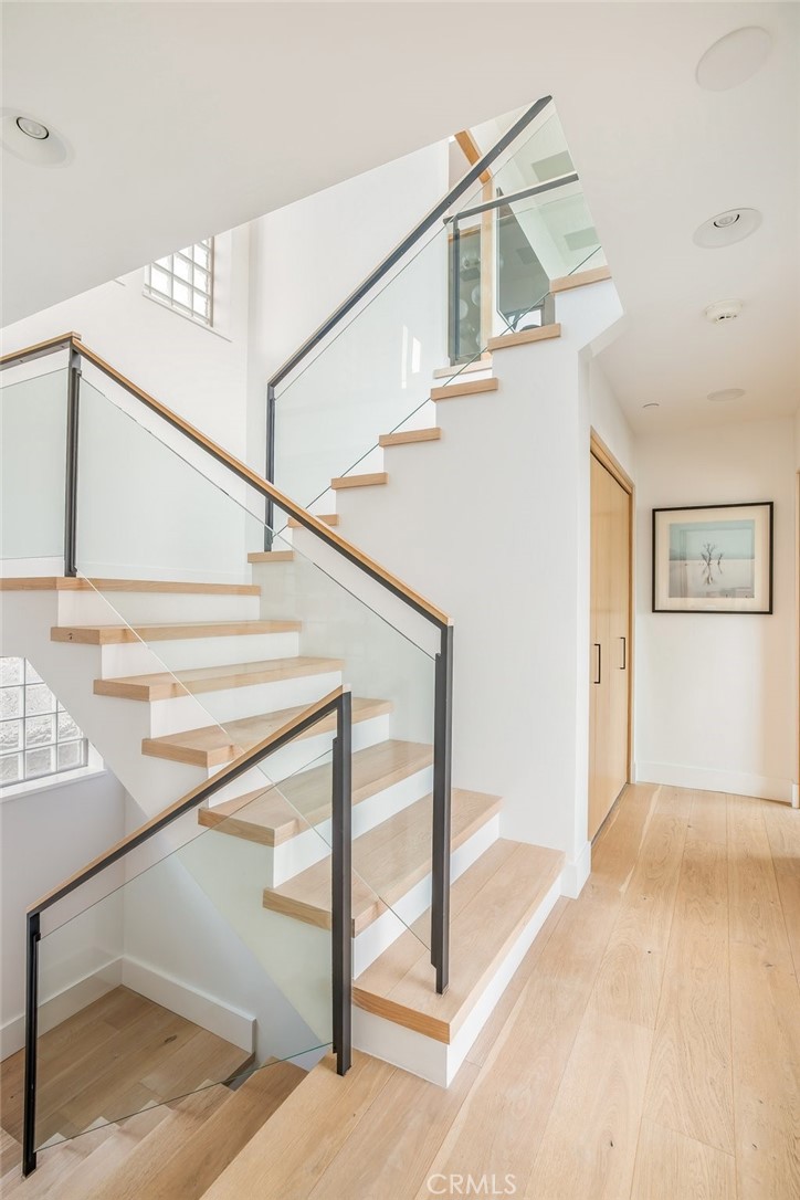 2702 The Strand