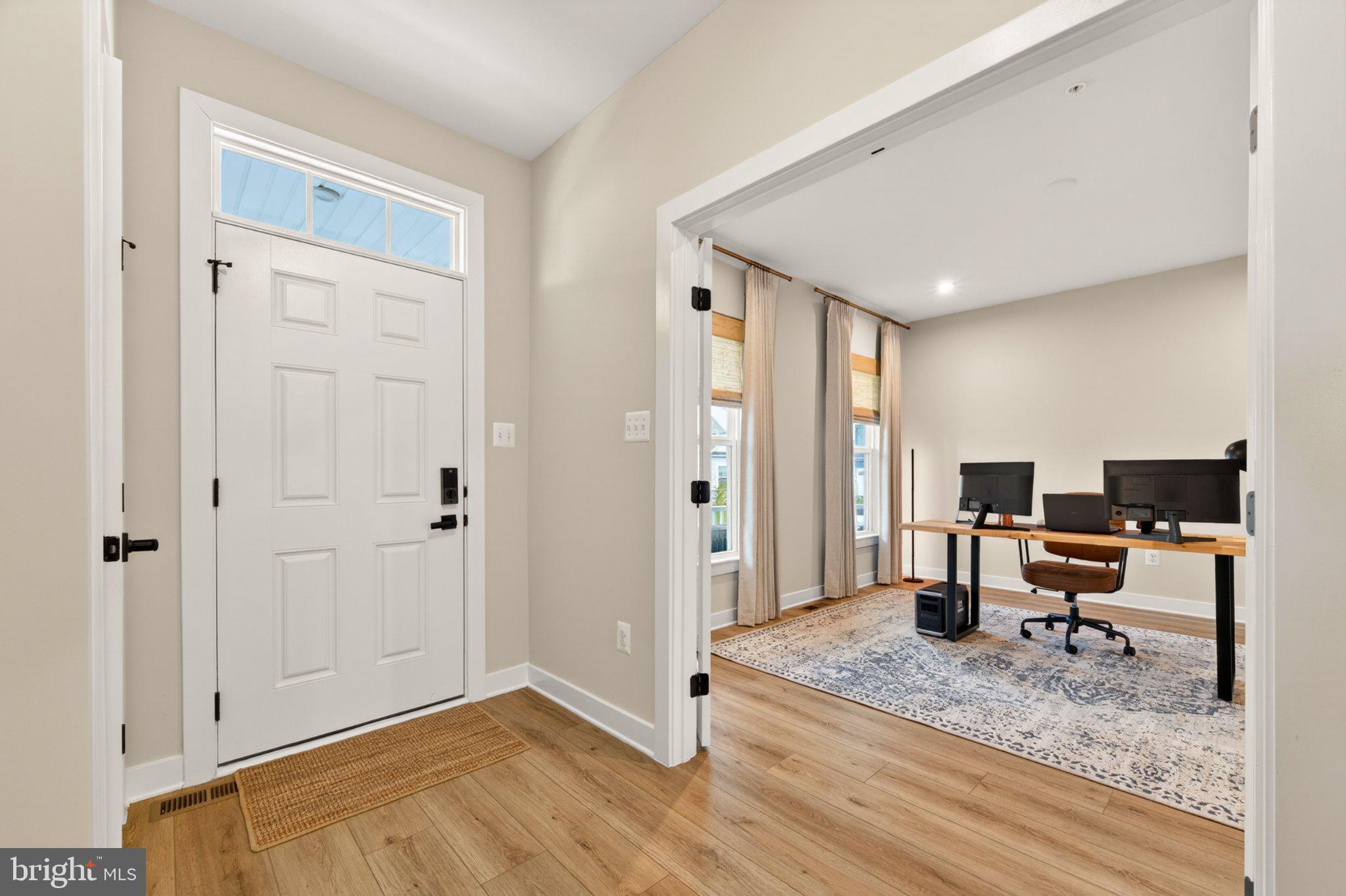 910 CLARENDON FARM LANE