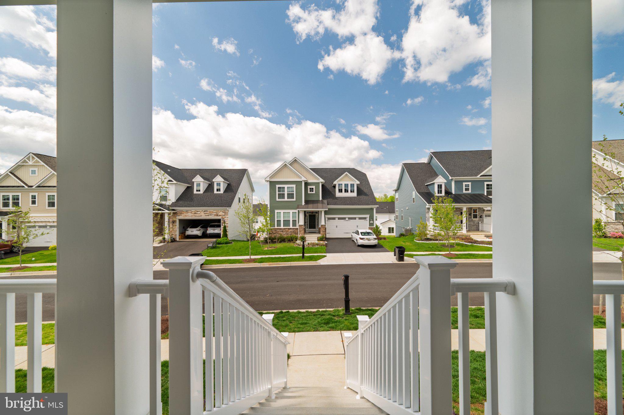 910 CLARENDON FARM LANE
