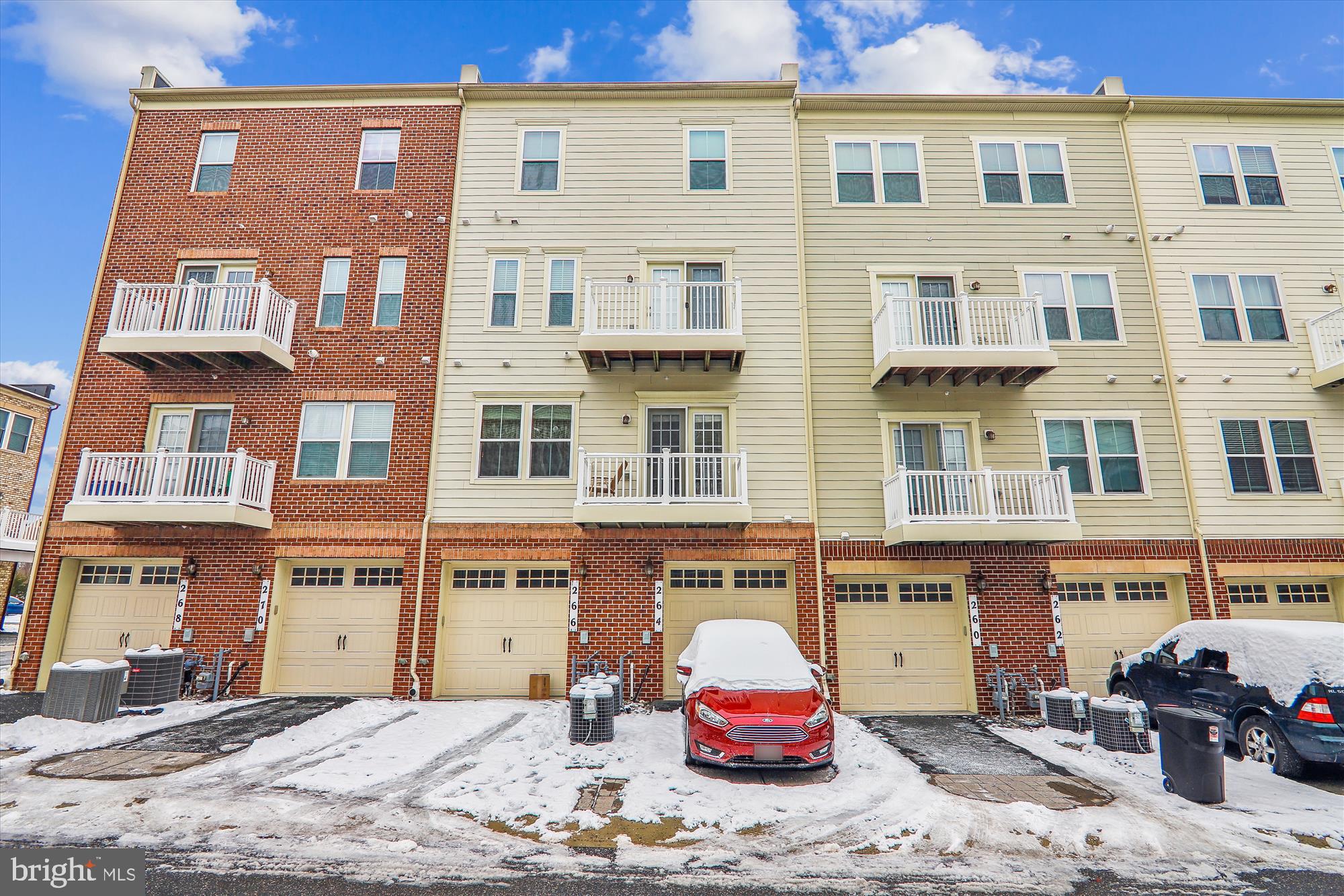 264 Urban Ave #264