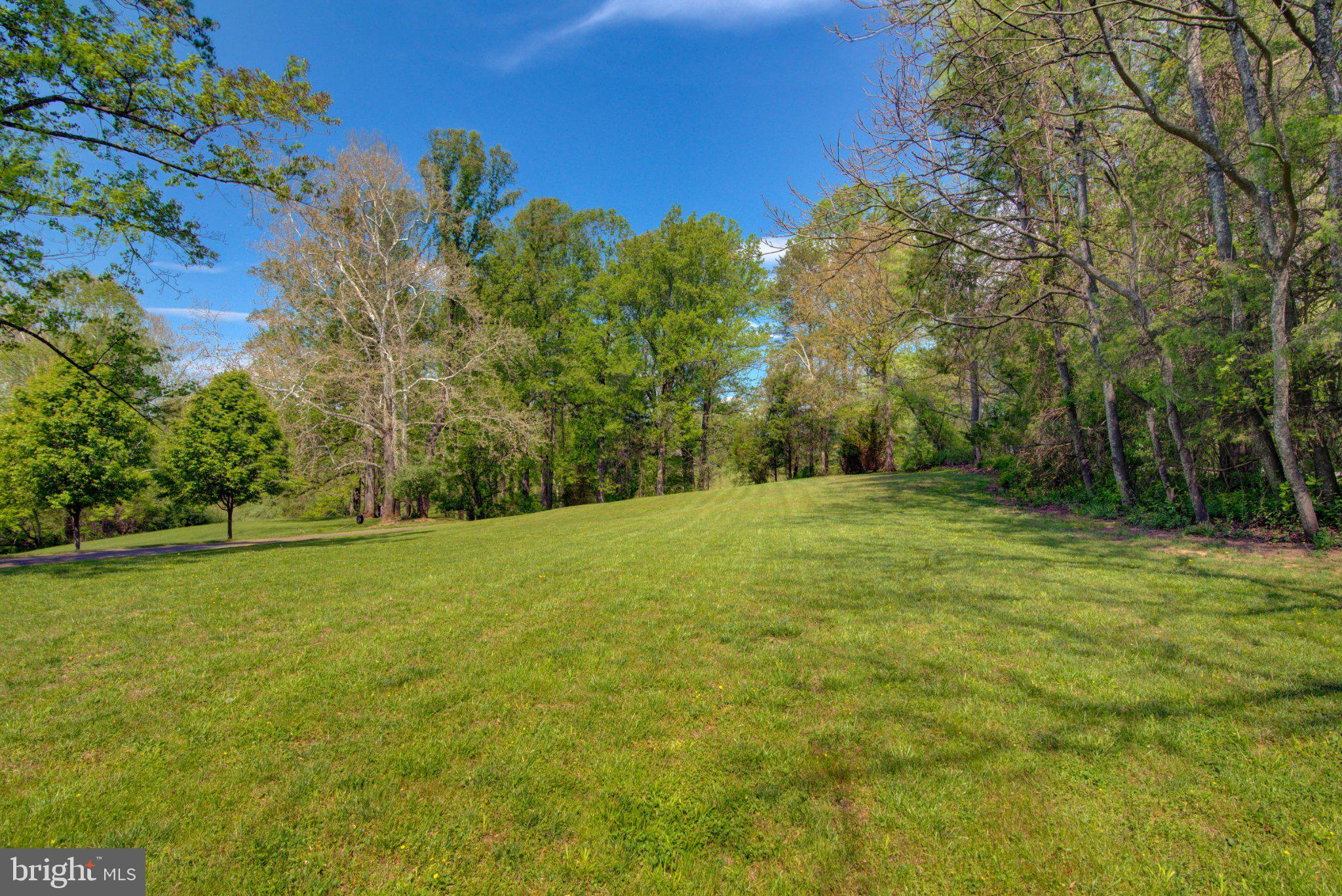 9452 PINEY MOUNTAIN ROAD