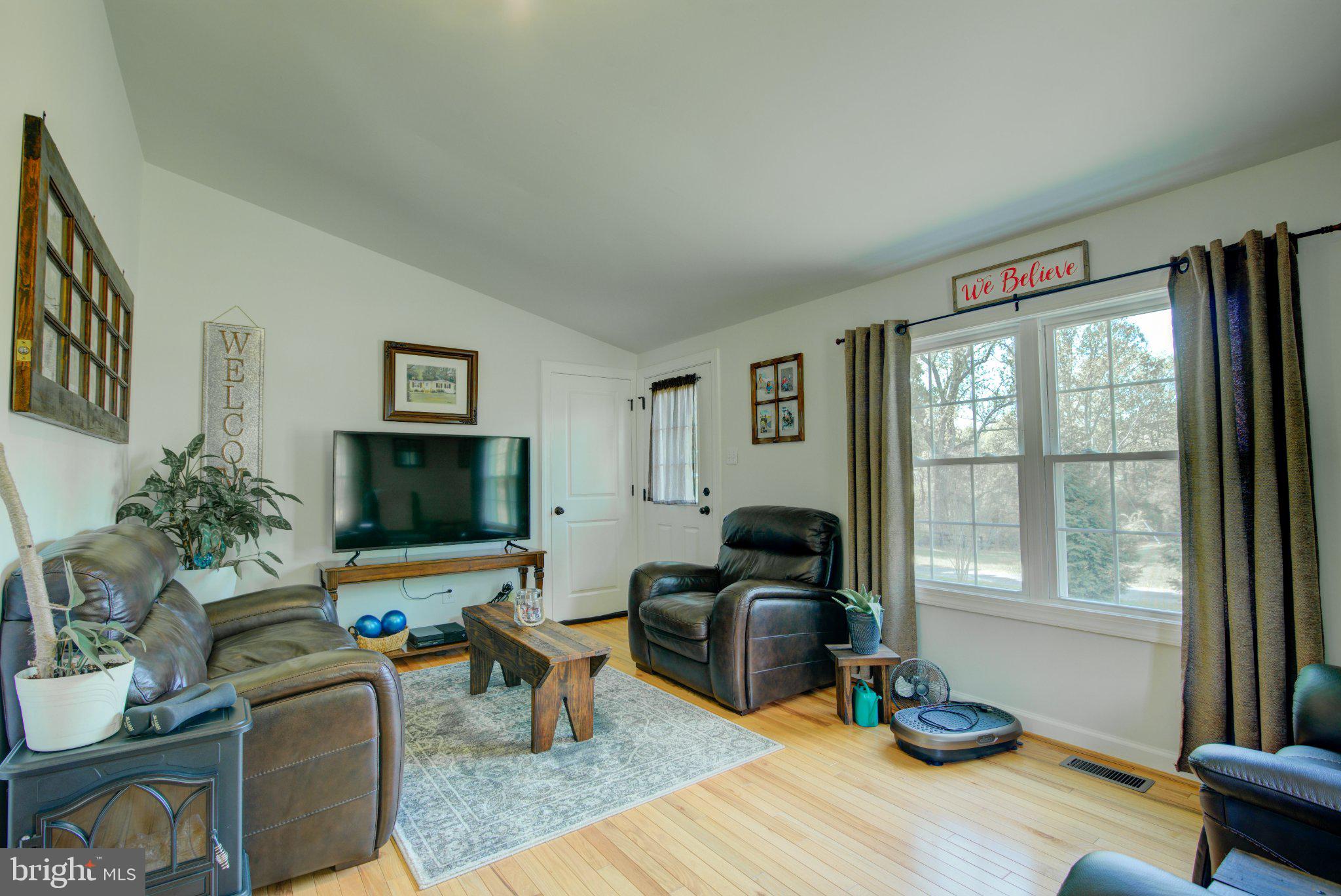 9452 PINEY MOUNTAIN ROAD