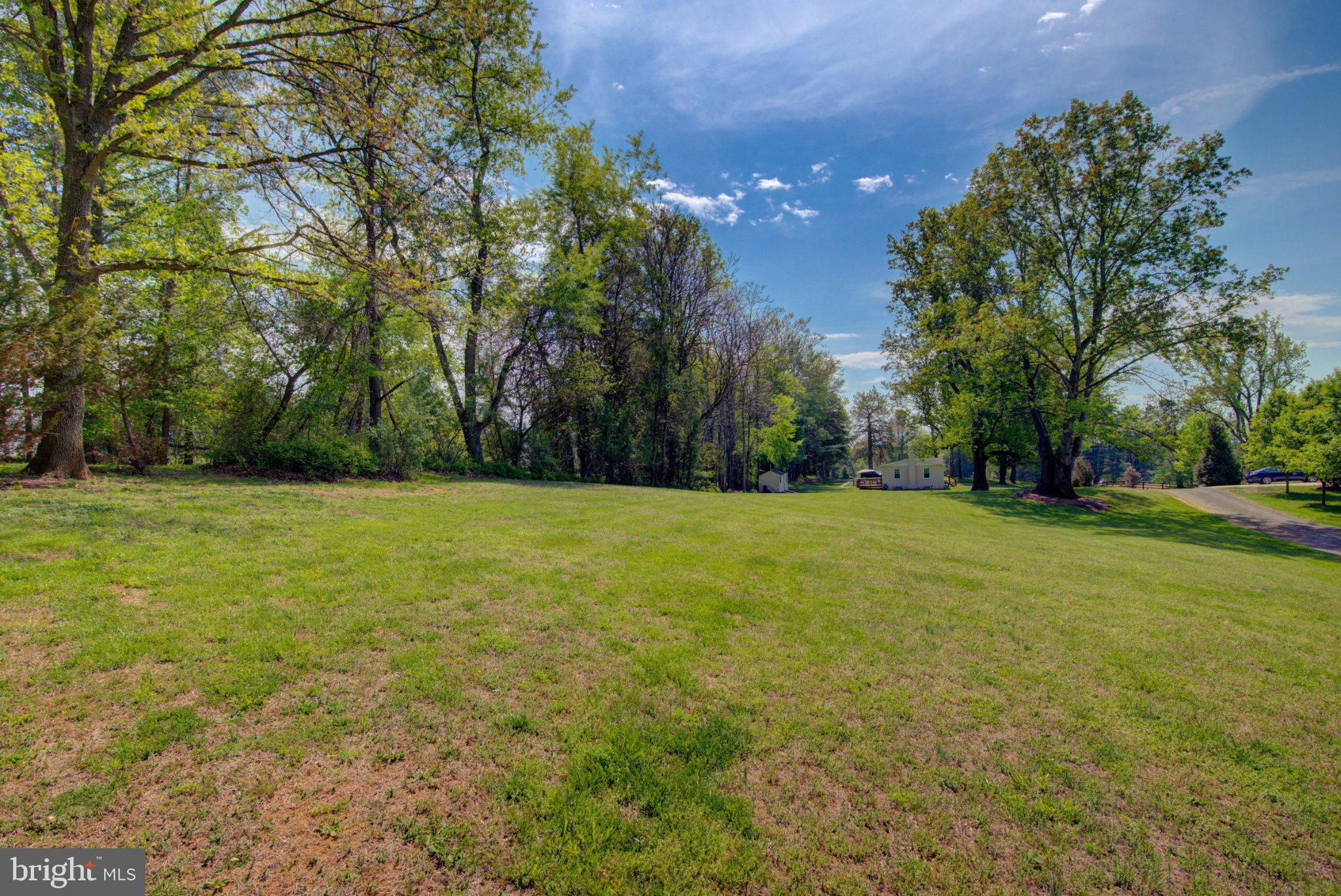 9452 PINEY MOUNTAIN ROAD