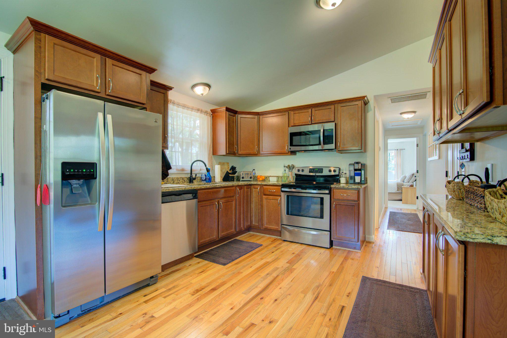 9452 PINEY MOUNTAIN ROAD