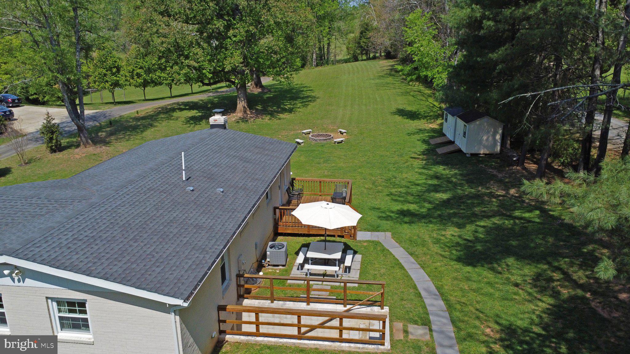 9452 PINEY MOUNTAIN ROAD