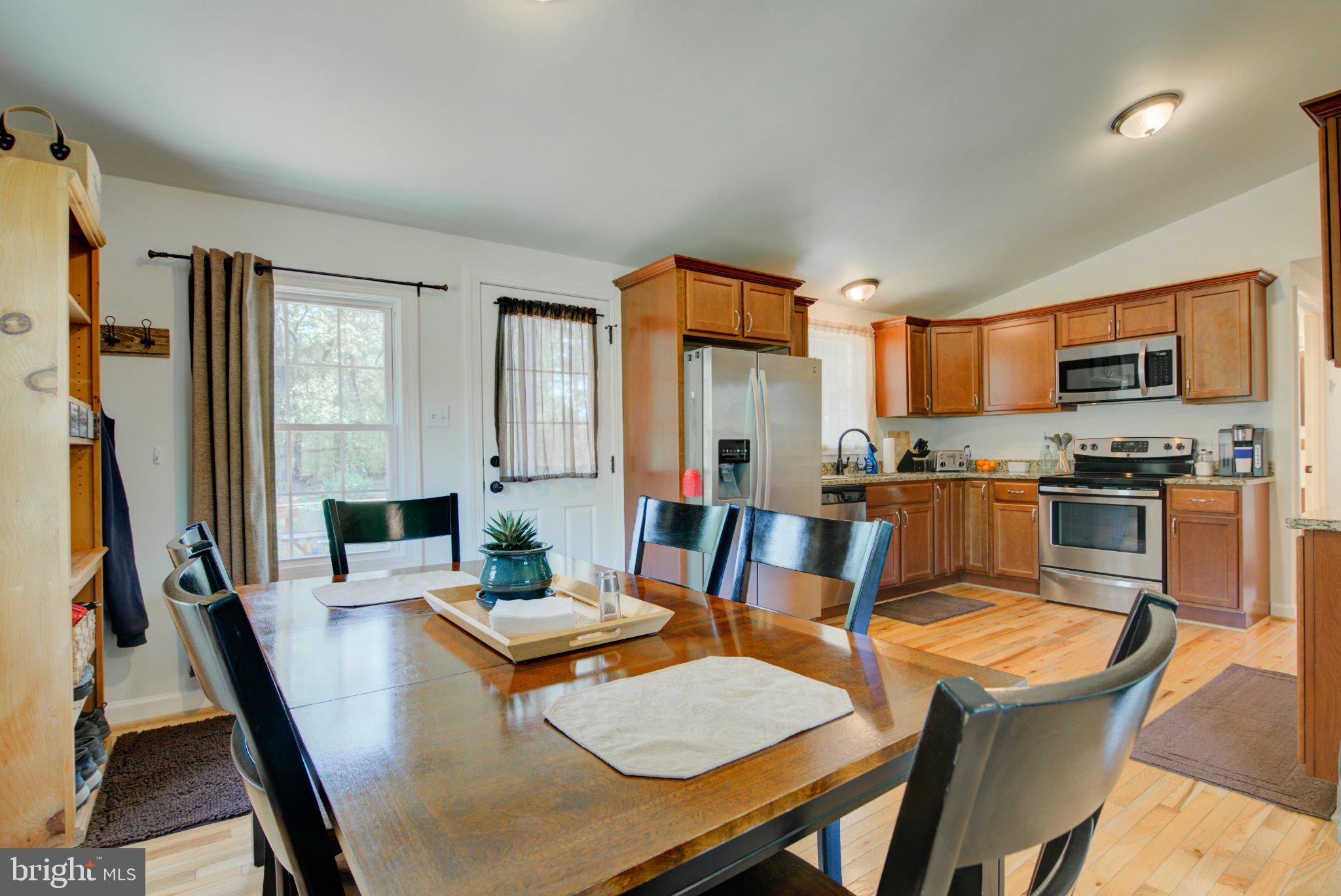 9452 PINEY MOUNTAIN ROAD