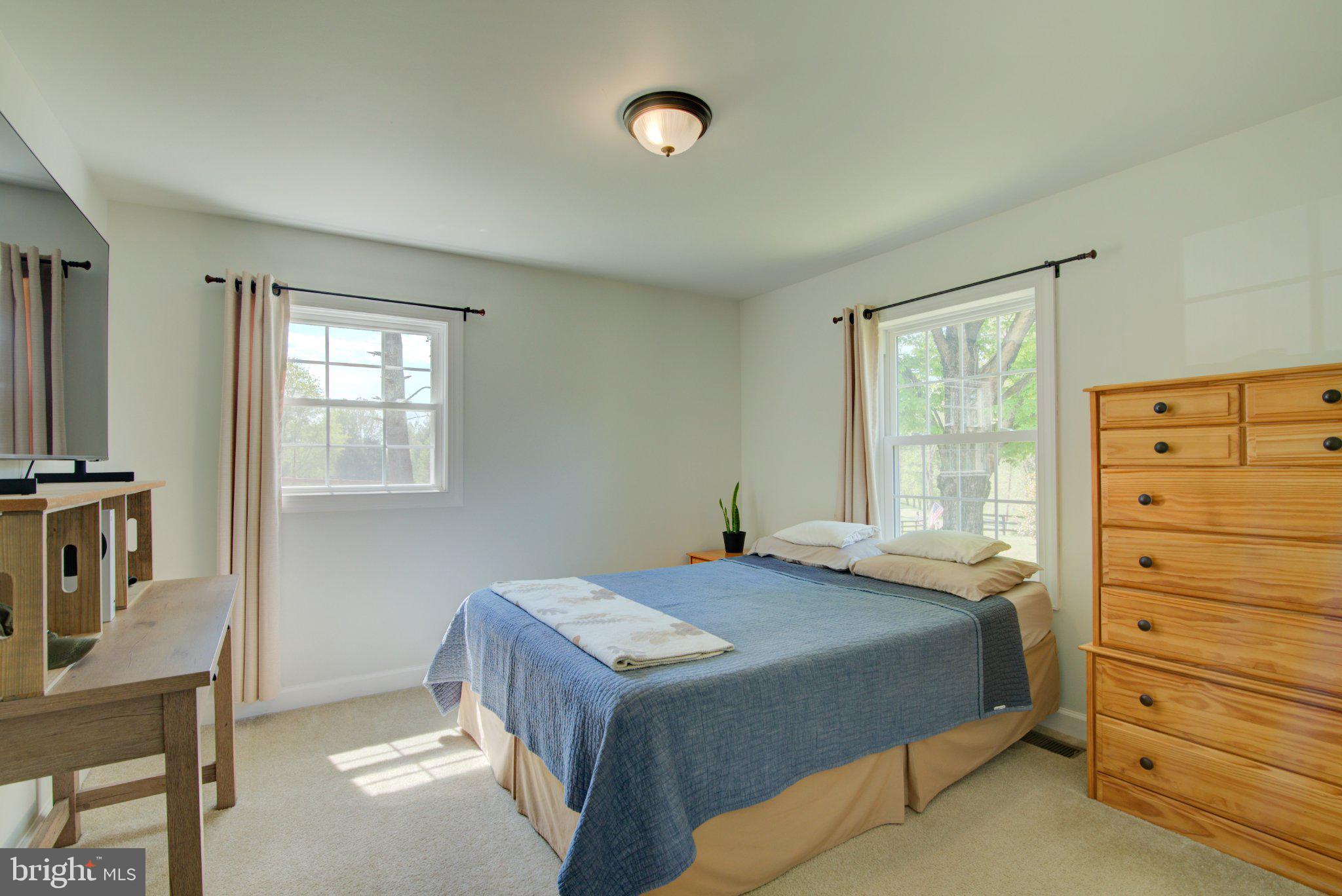 9452 PINEY MOUNTAIN ROAD