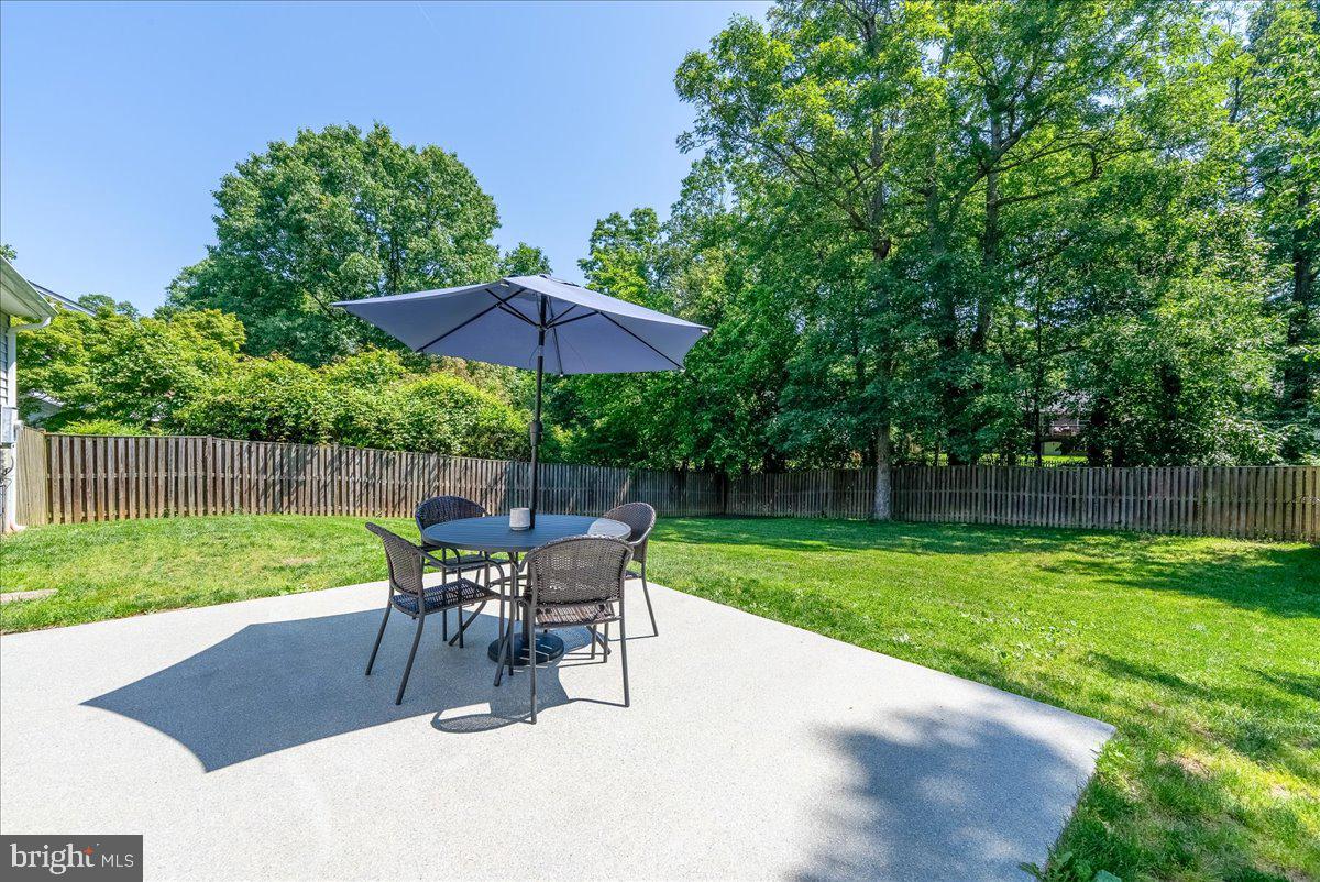 6019 Bitternut Dr