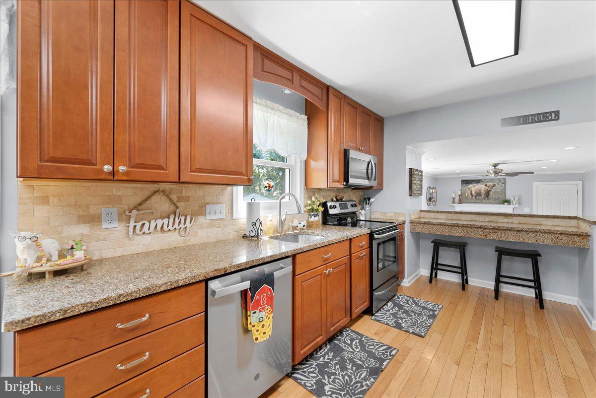 6019 Bitternut Dr