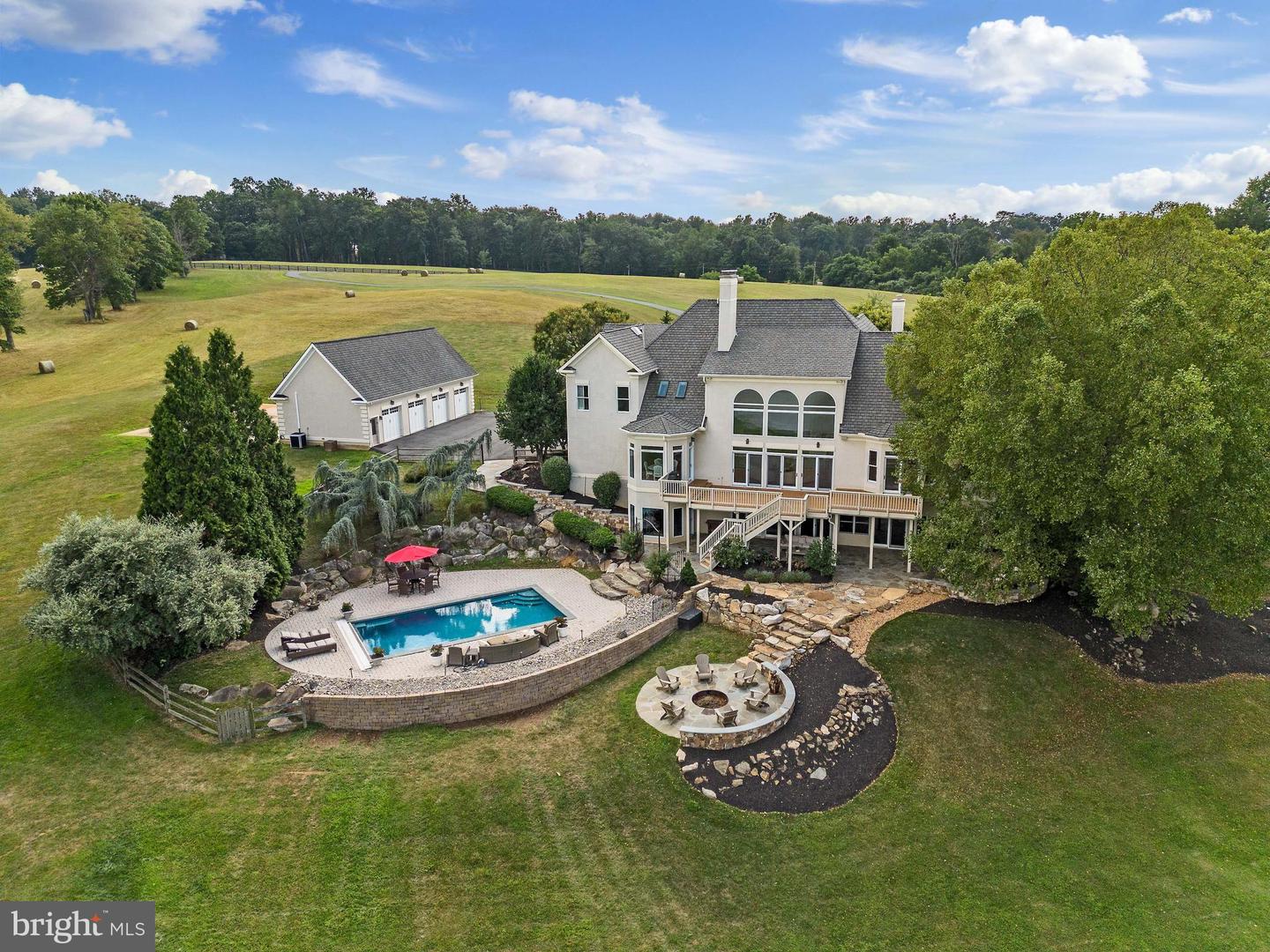 37226 White Goose Ln