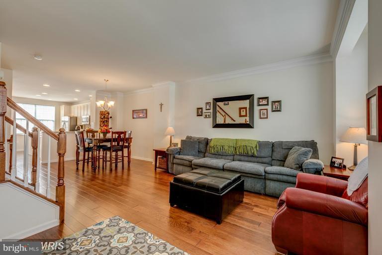 22613 CAMBRIDGEPORT SQ