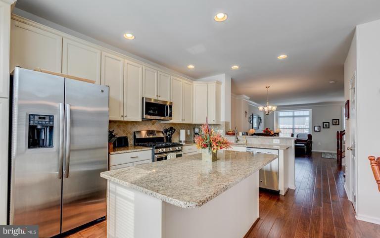 22613 CAMBRIDGEPORT SQ