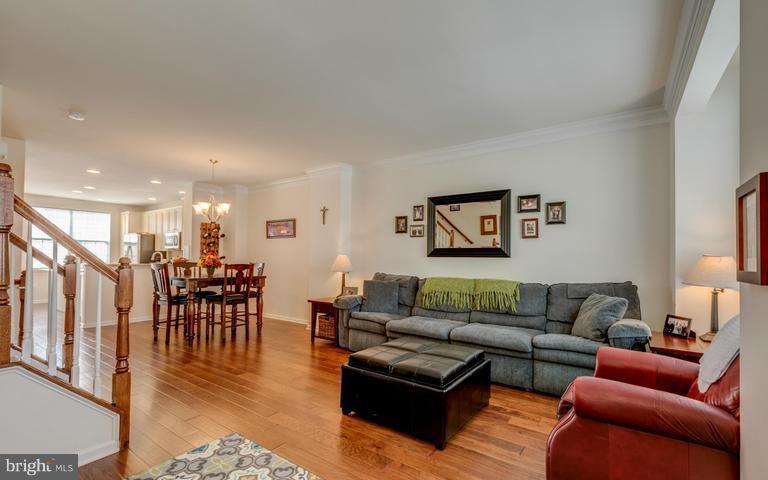 22613 CAMBRIDGEPORT SQ