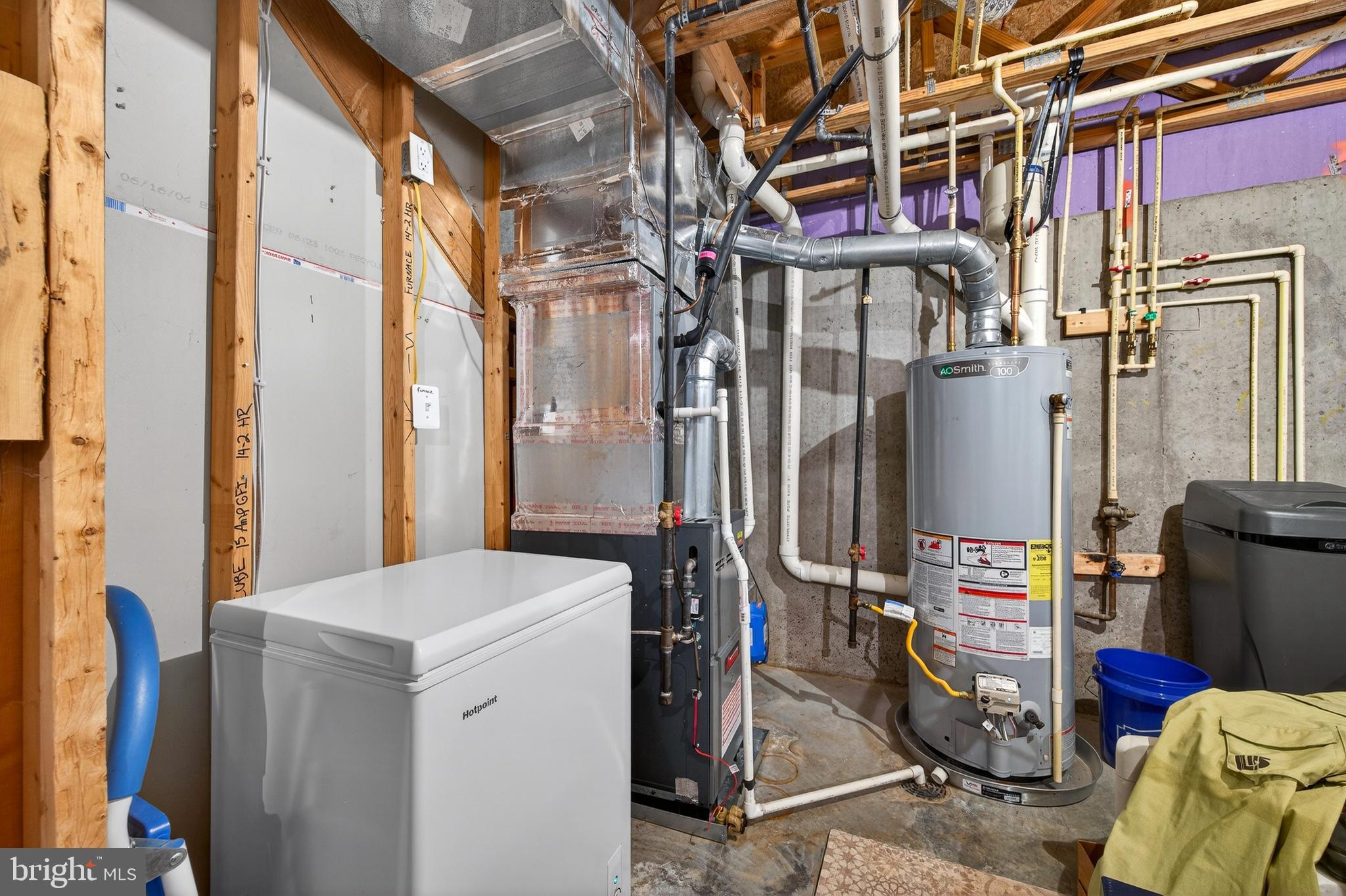 612 FRONTIER FORT LANE