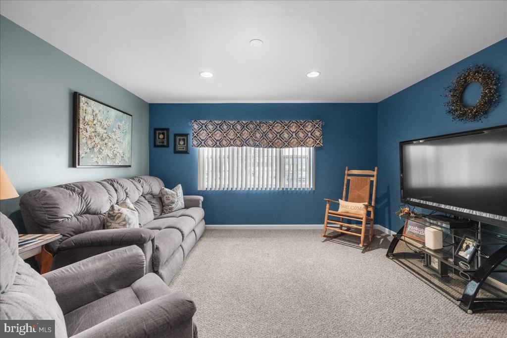 36 ELLEN DRIVE