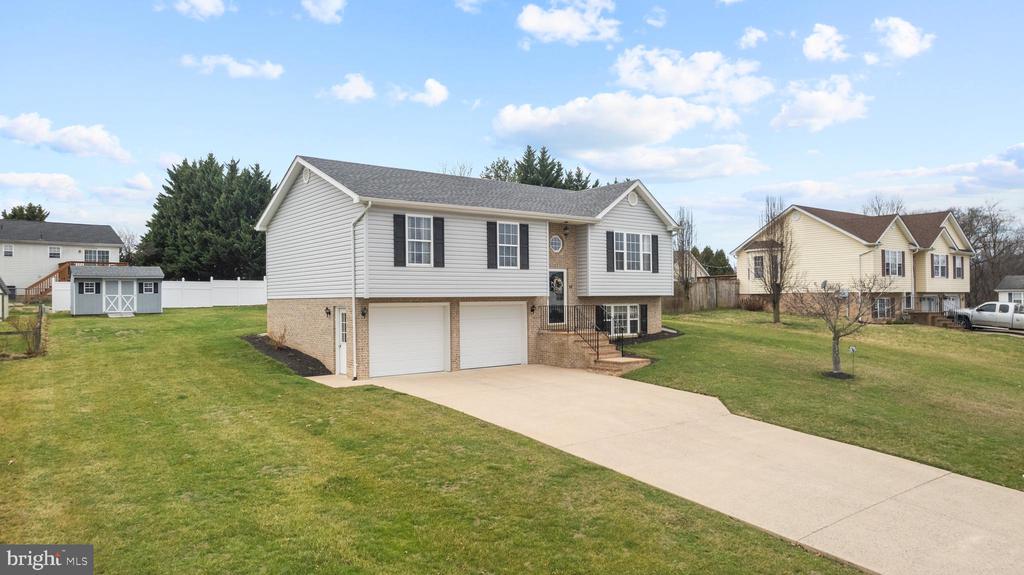 36 ELLEN DRIVE