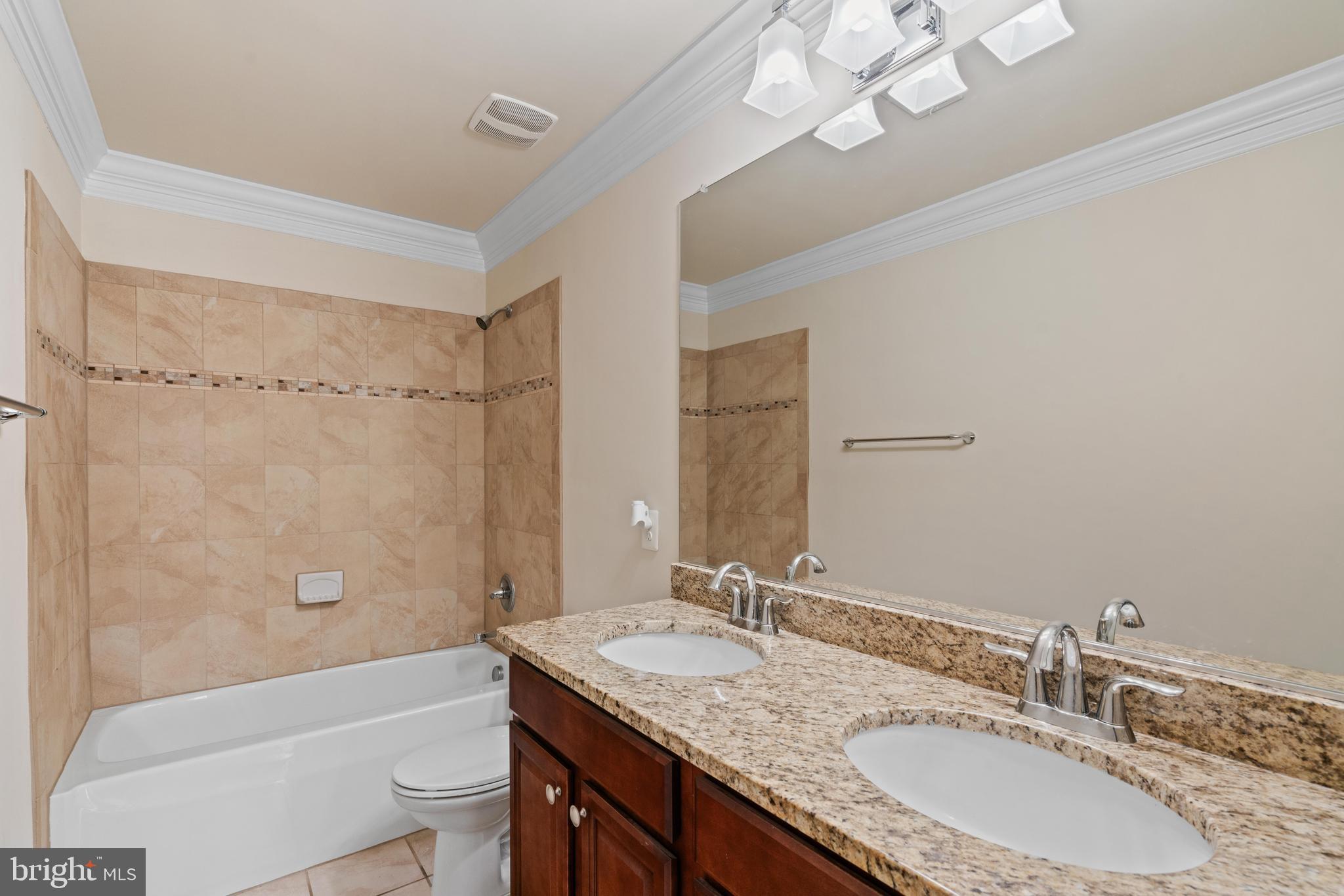 37 Chriswood Ln