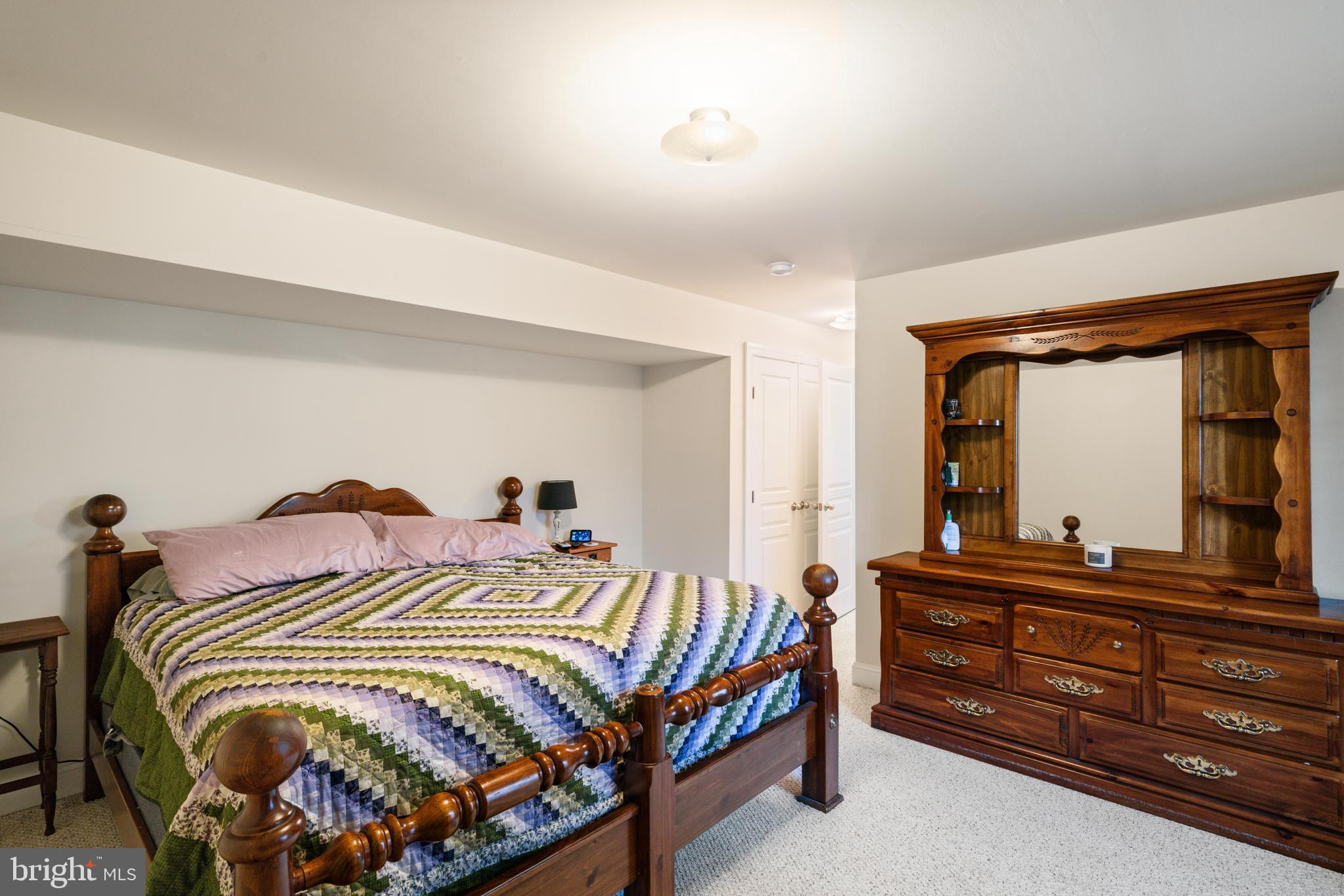 37 Chriswood Ln