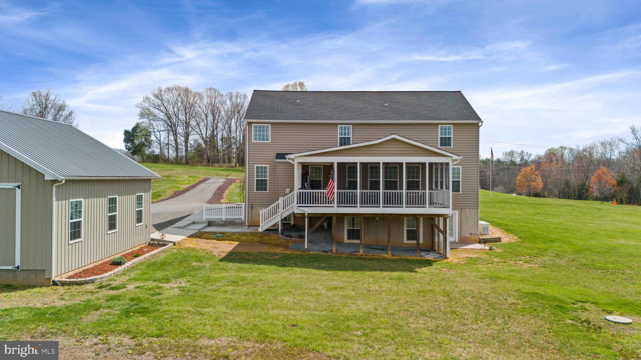 37 Chriswood Ln