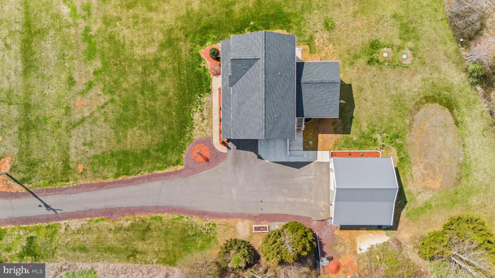 37 Chriswood Ln