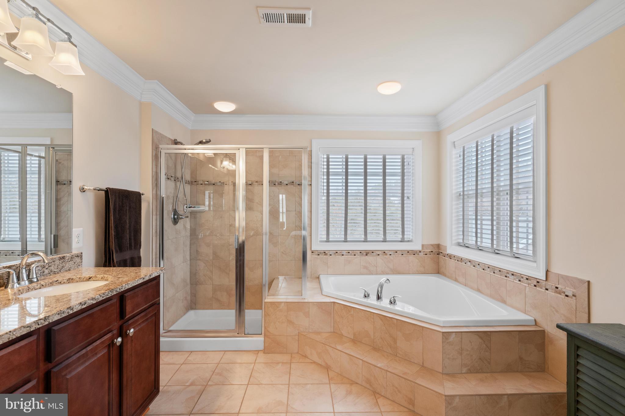 37 Chriswood Ln