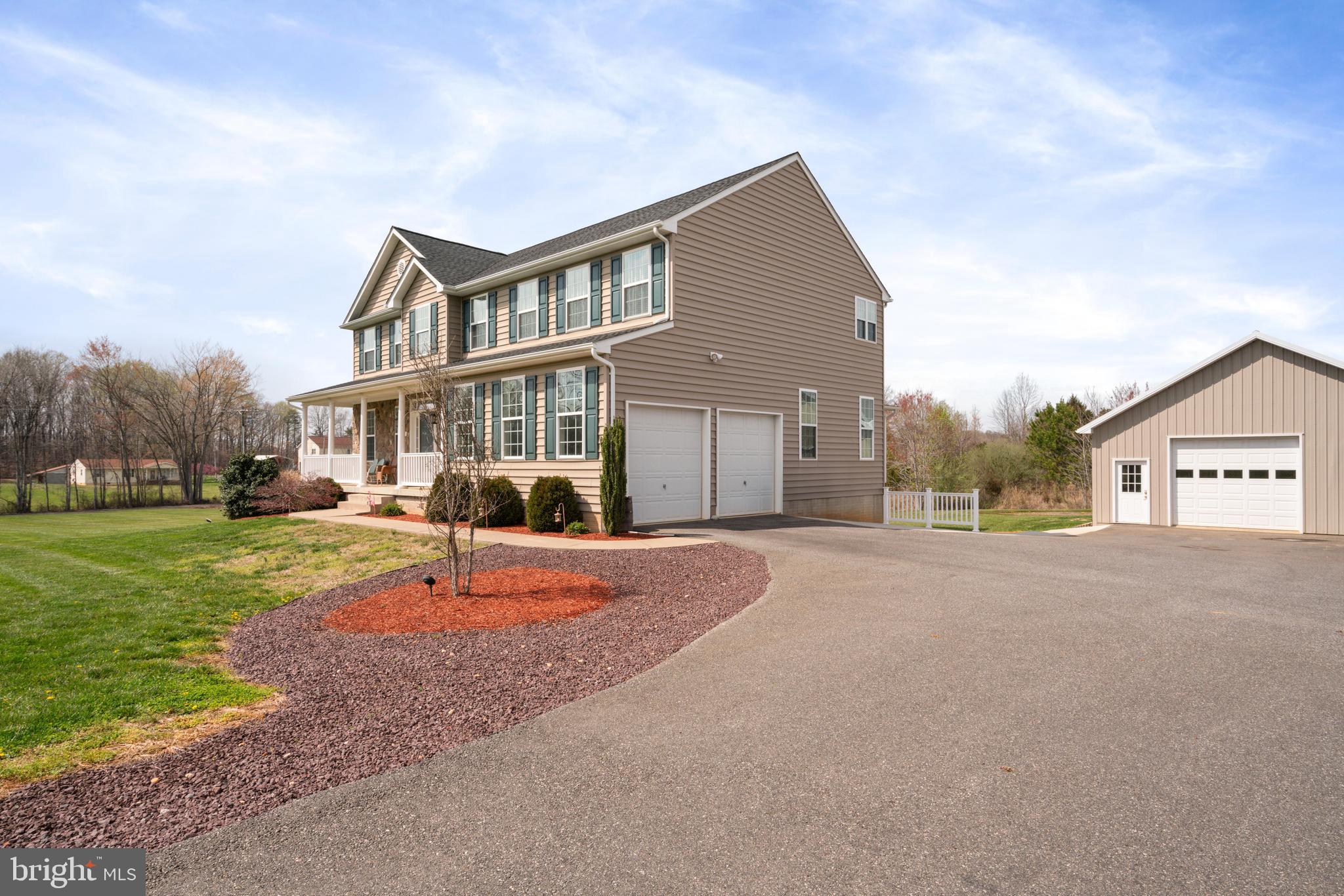 37 Chriswood Ln