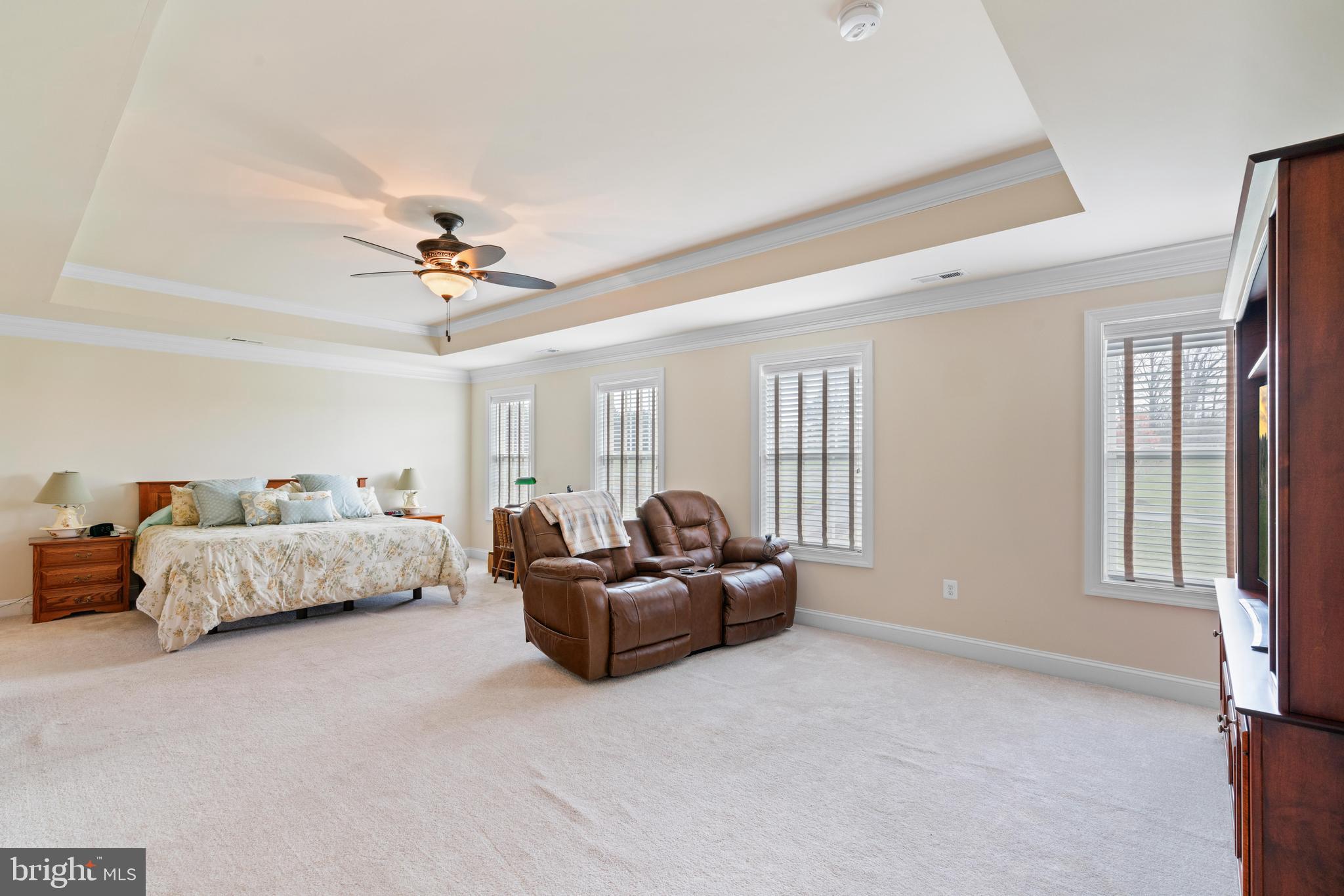37 Chriswood Ln