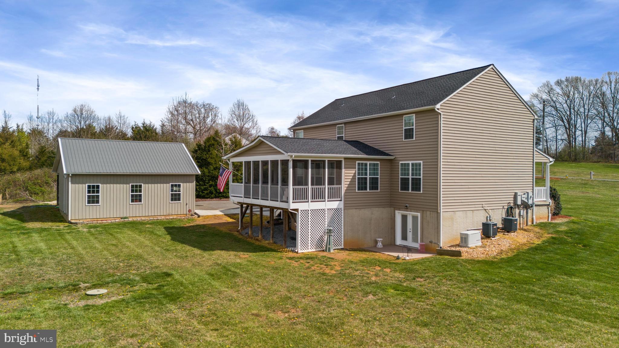 37 Chriswood Ln