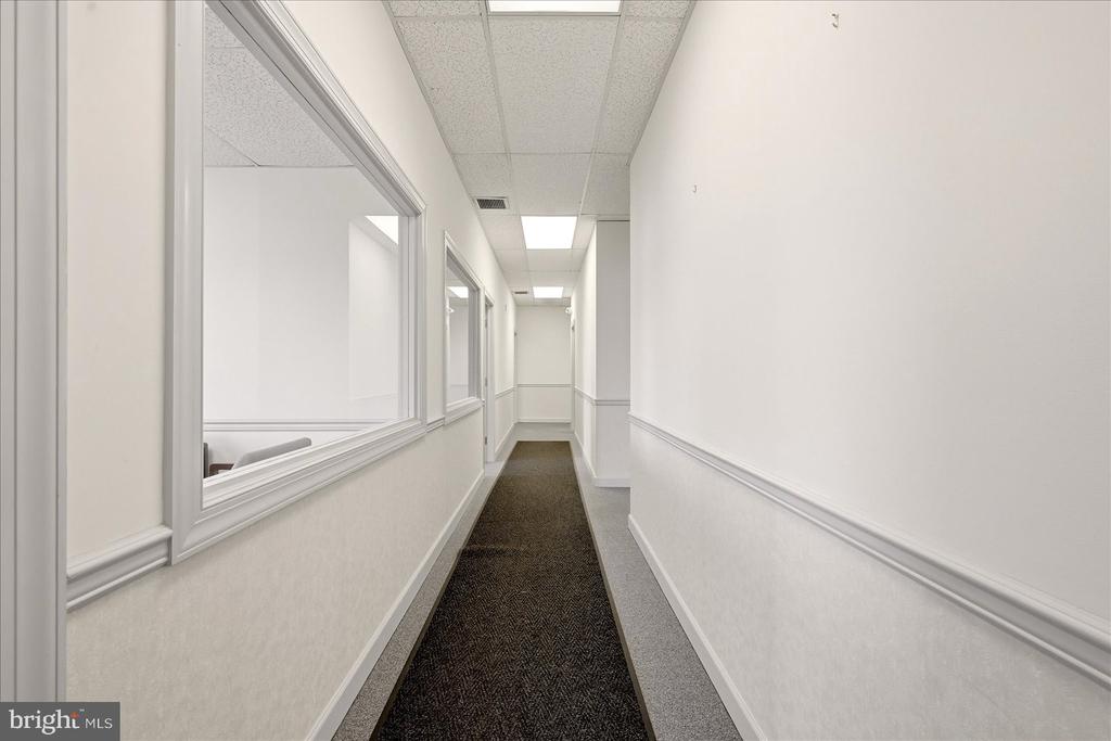 508 N COMMERCE AVENUE