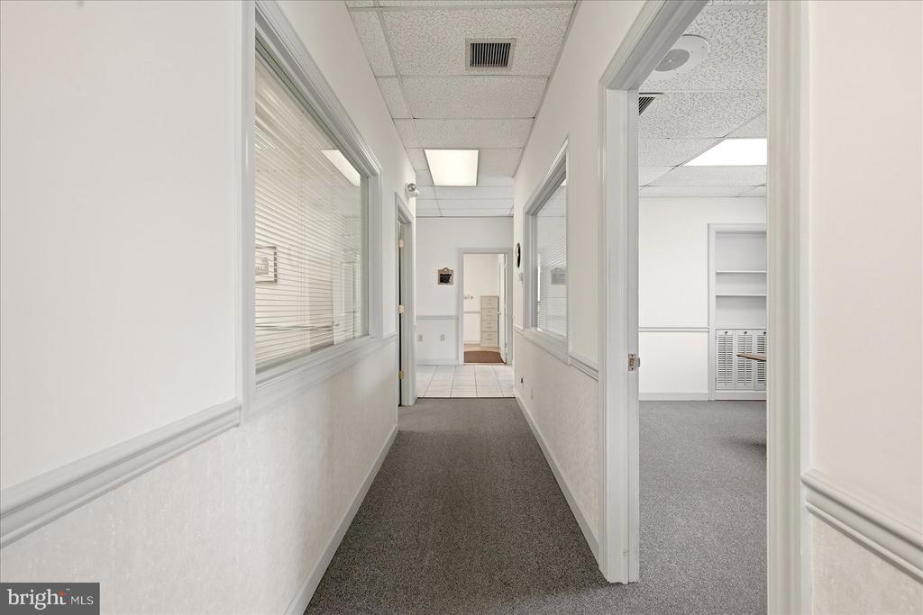 508 N COMMERCE AVENUE