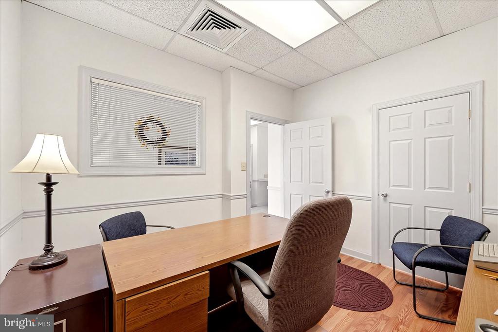 508 N COMMERCE AVENUE