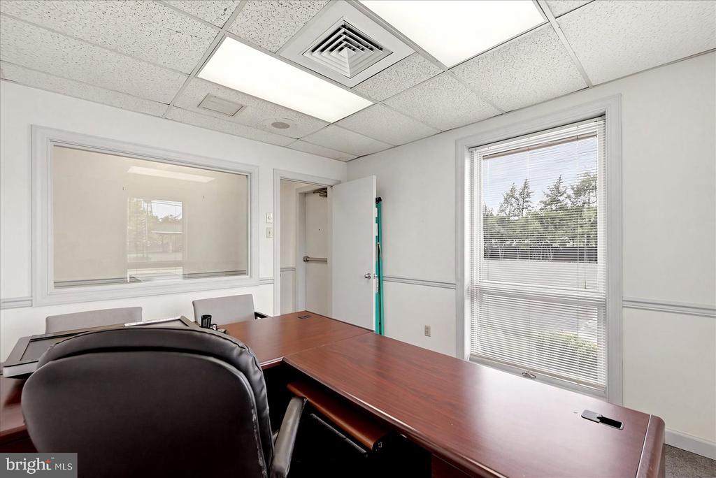 508 N COMMERCE AVENUE