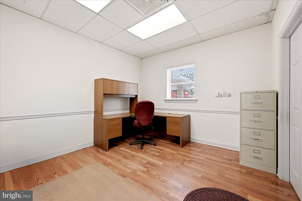 508 N COMMERCE AVENUE