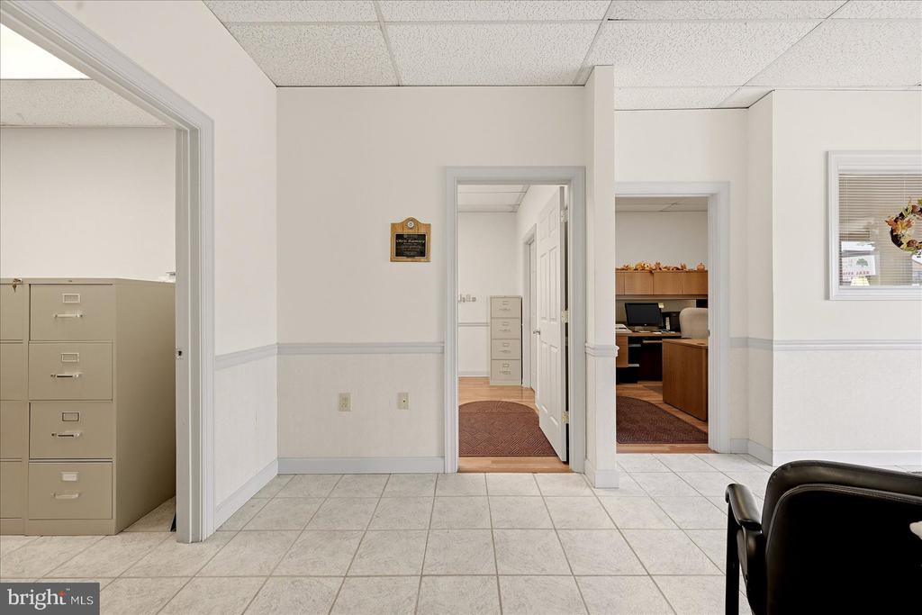 508 N COMMERCE AVENUE