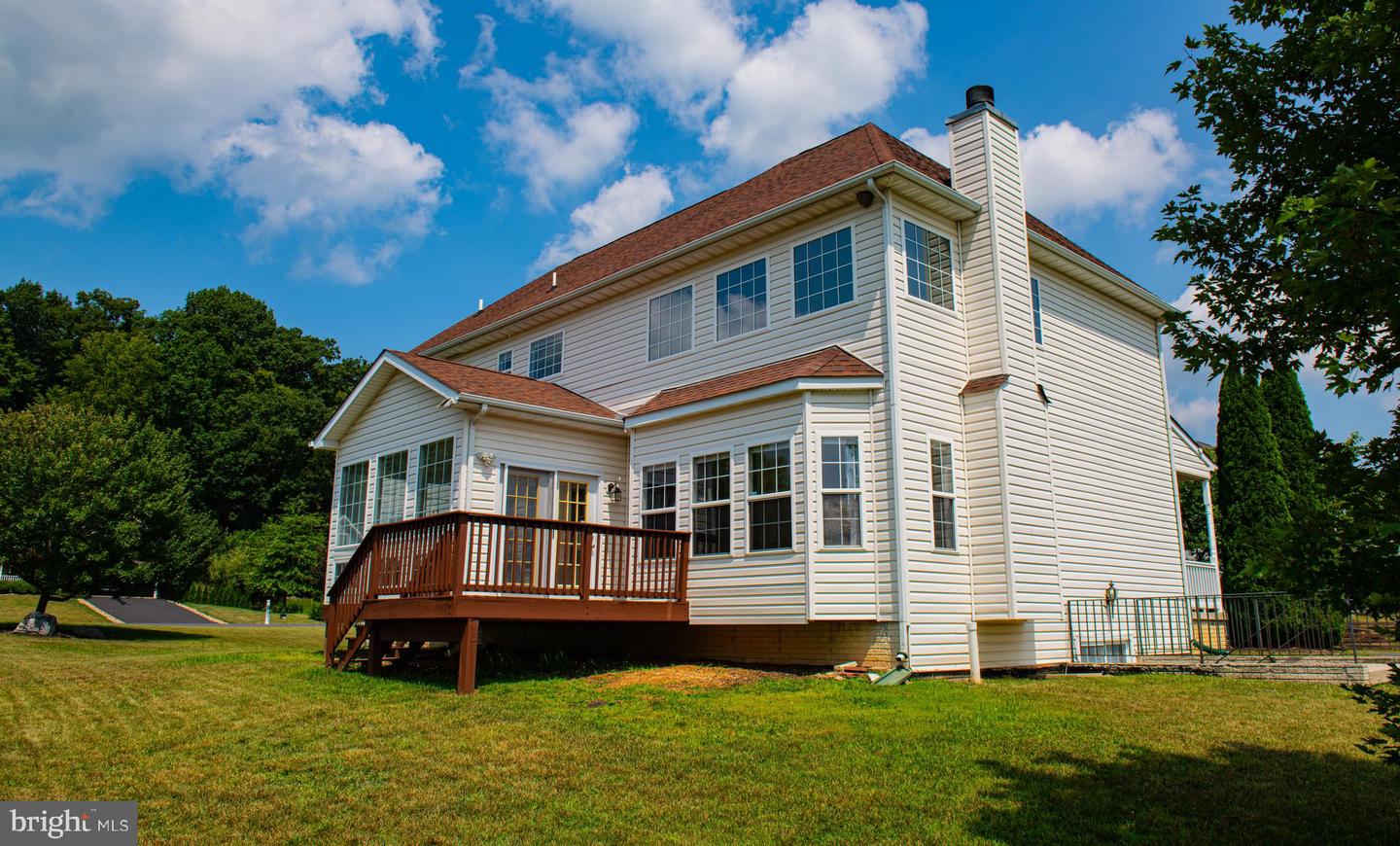 14 Prune Ln