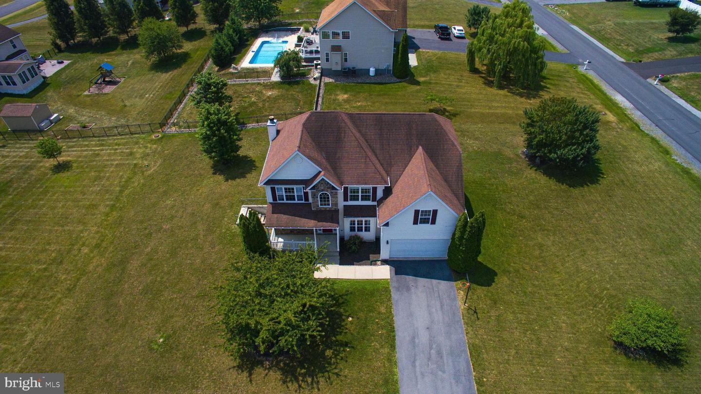14 Prune Ln