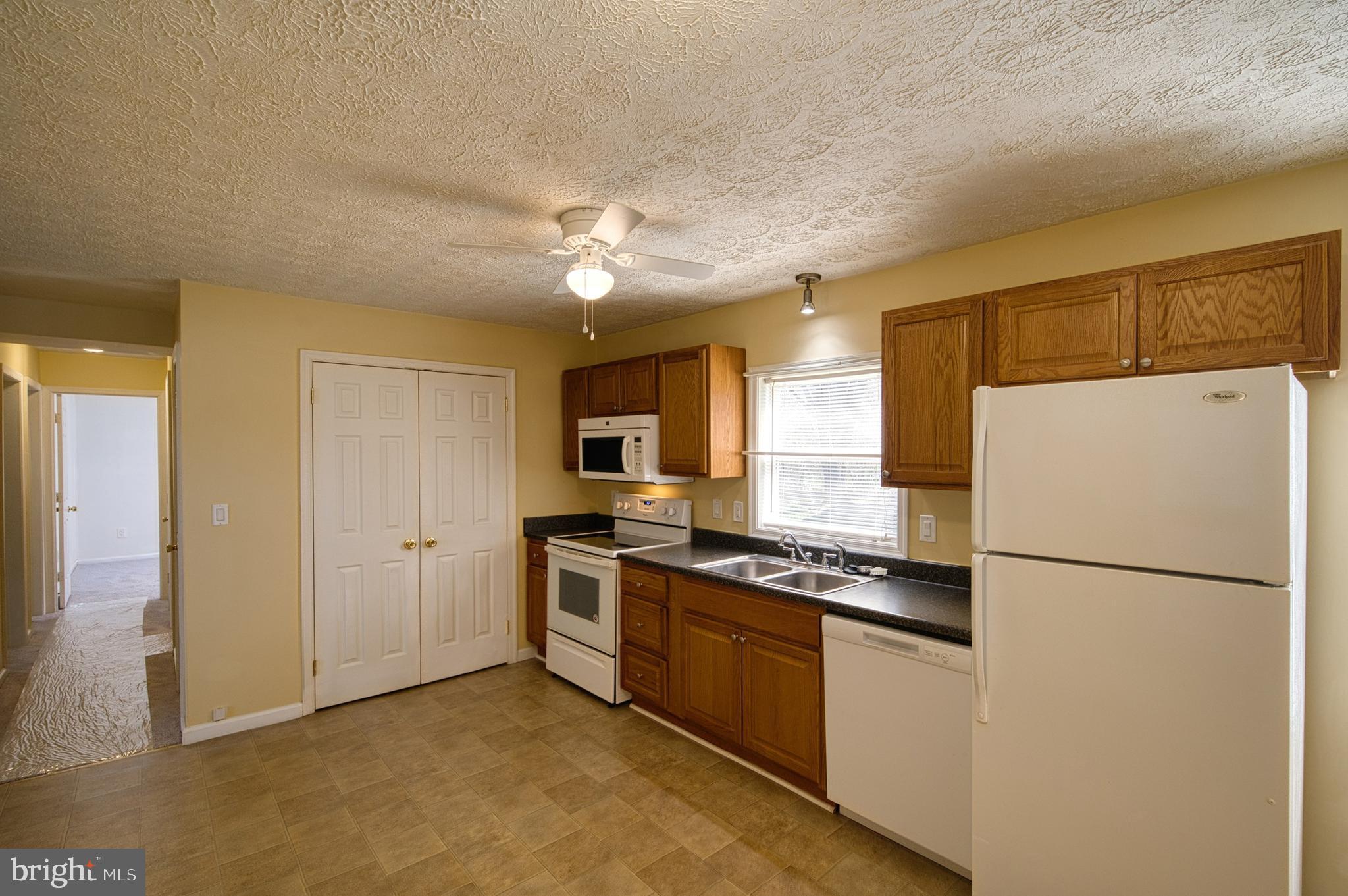 14 Merlin Dr