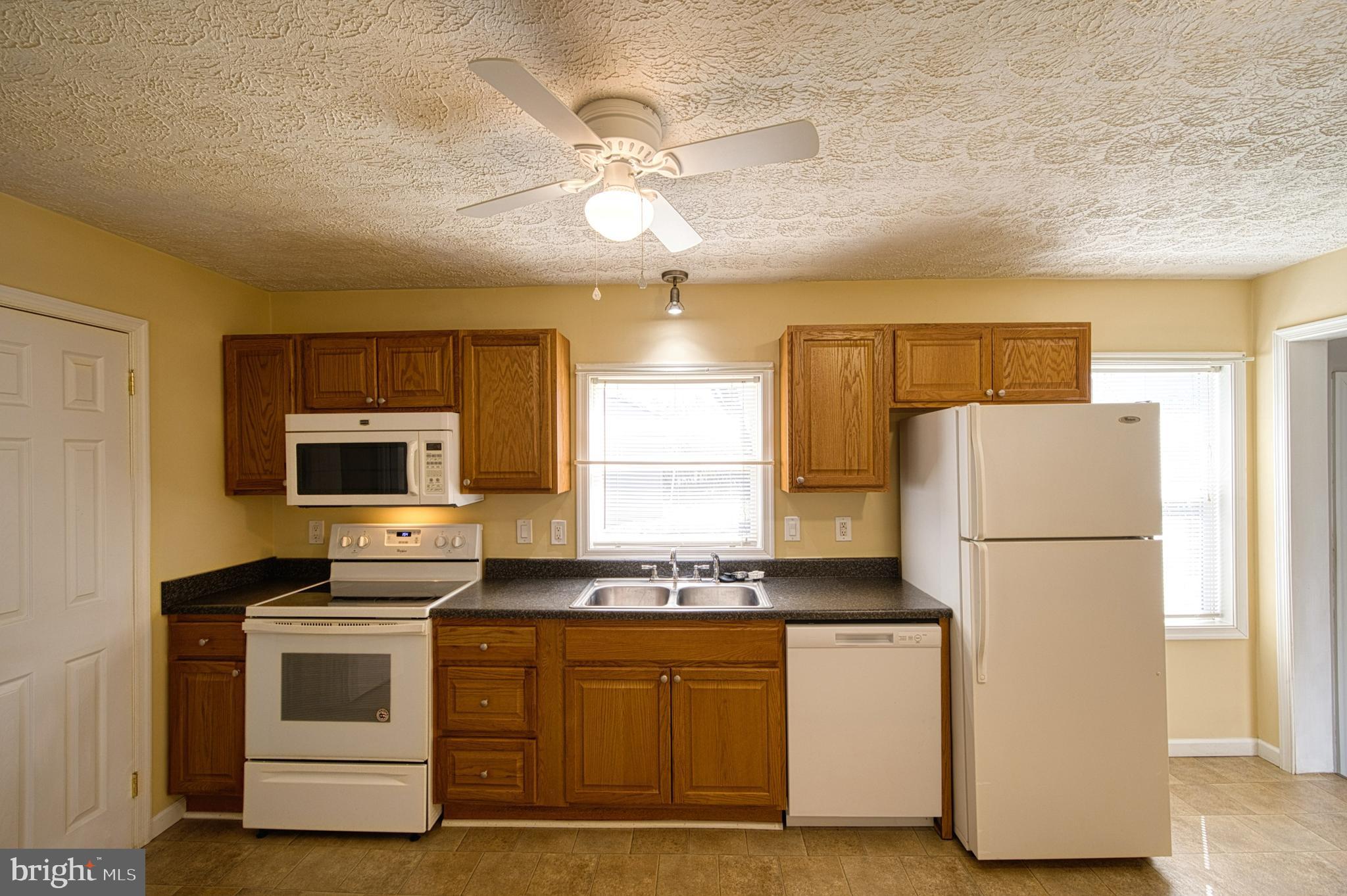 14 Merlin Dr