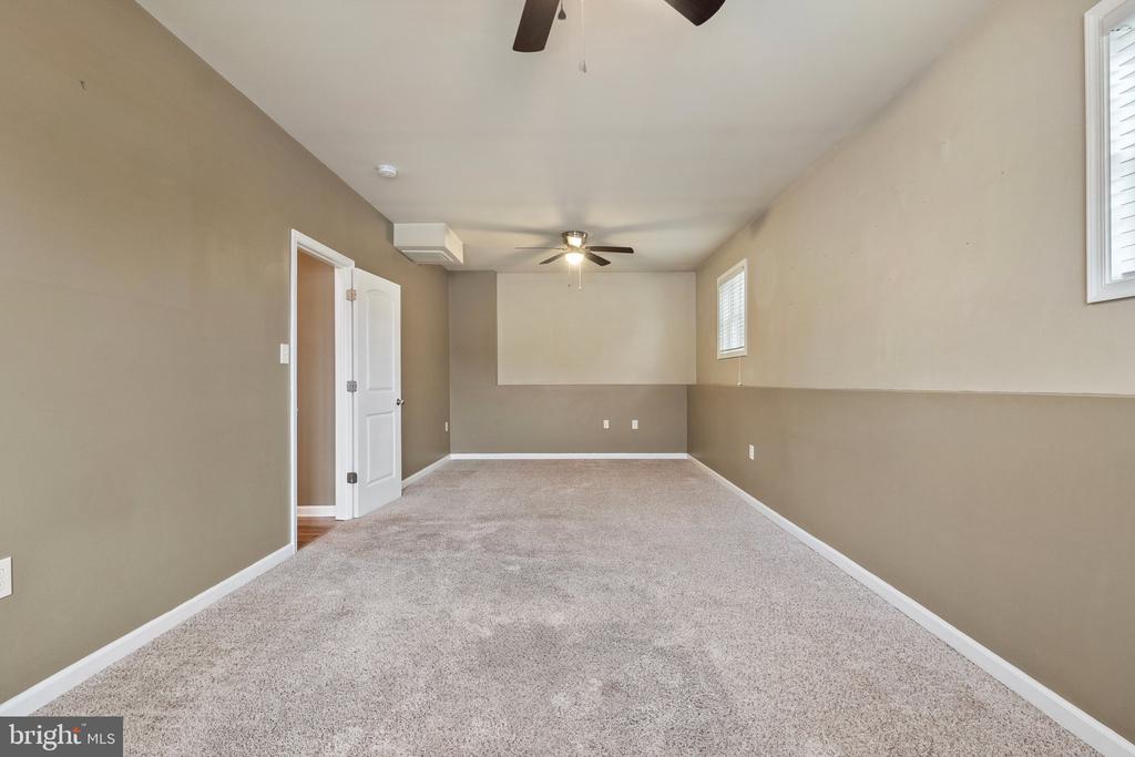 43 Brant Ln