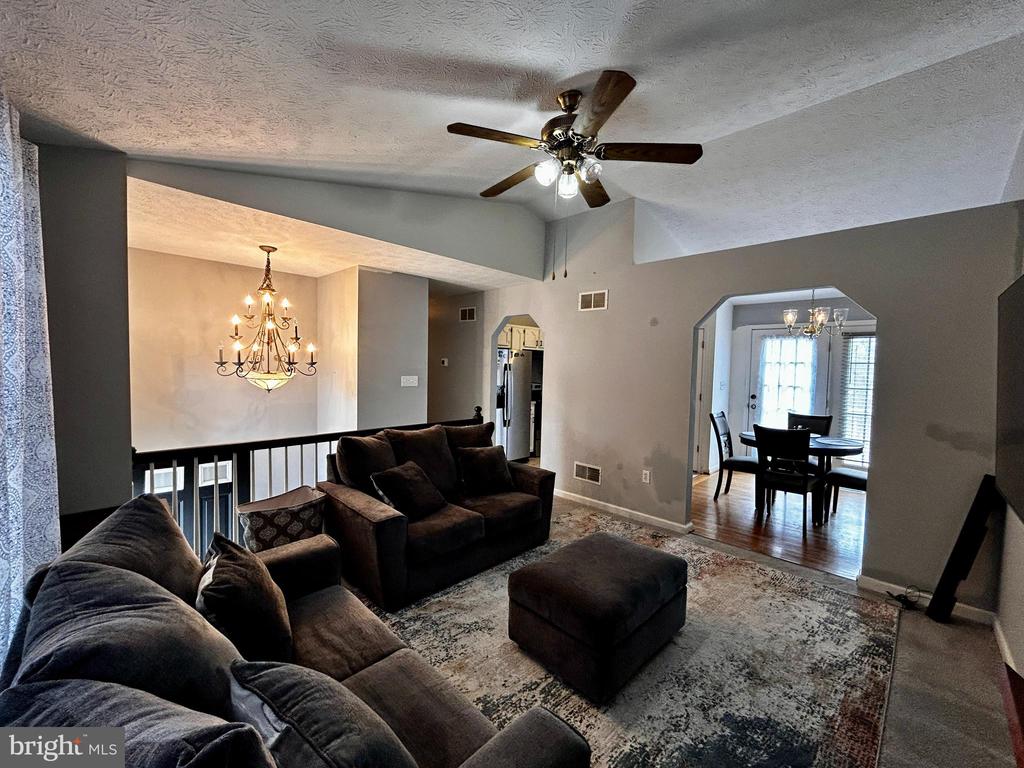 257 IDYLLWOOD DRIVE