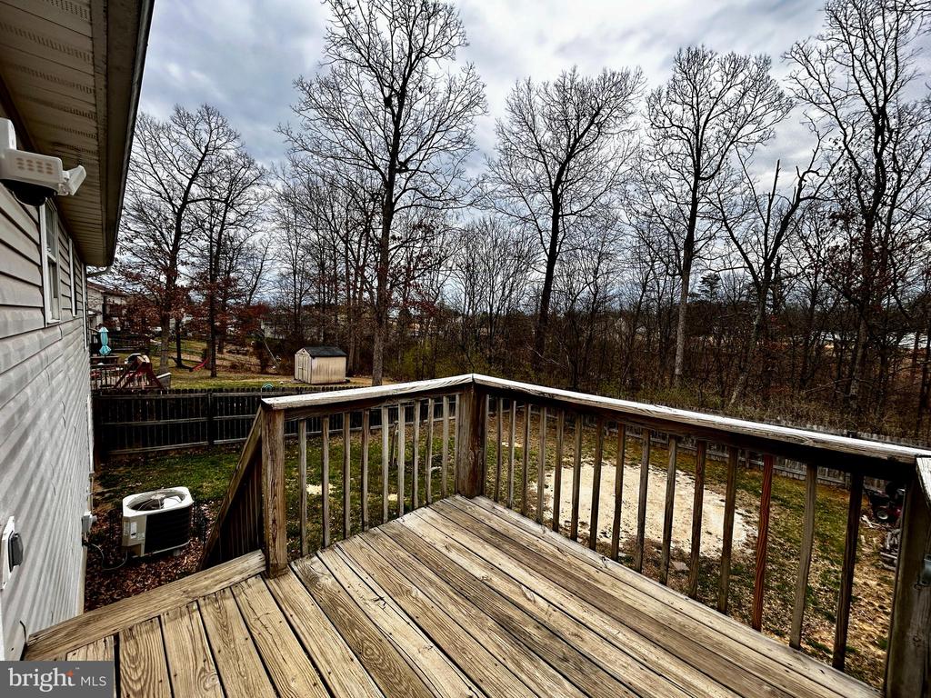 257 IDYLLWOOD DRIVE