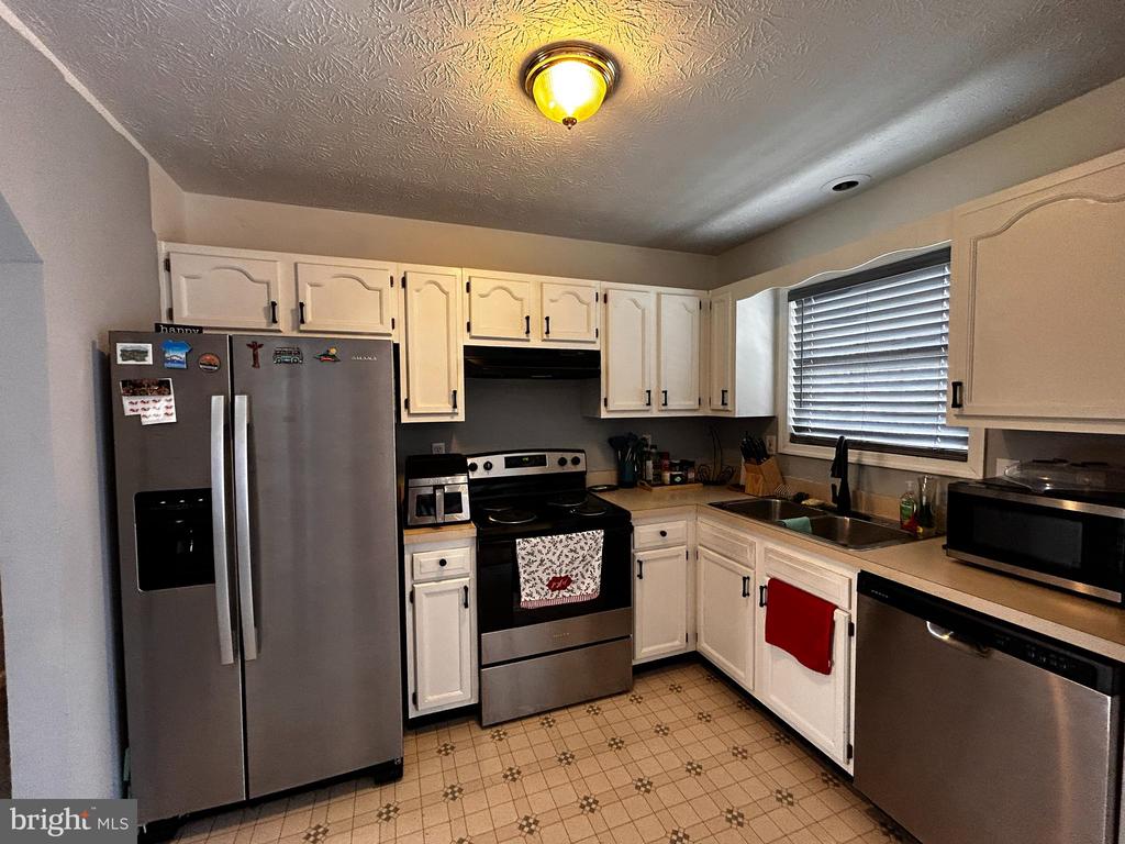 257 IDYLLWOOD DRIVE