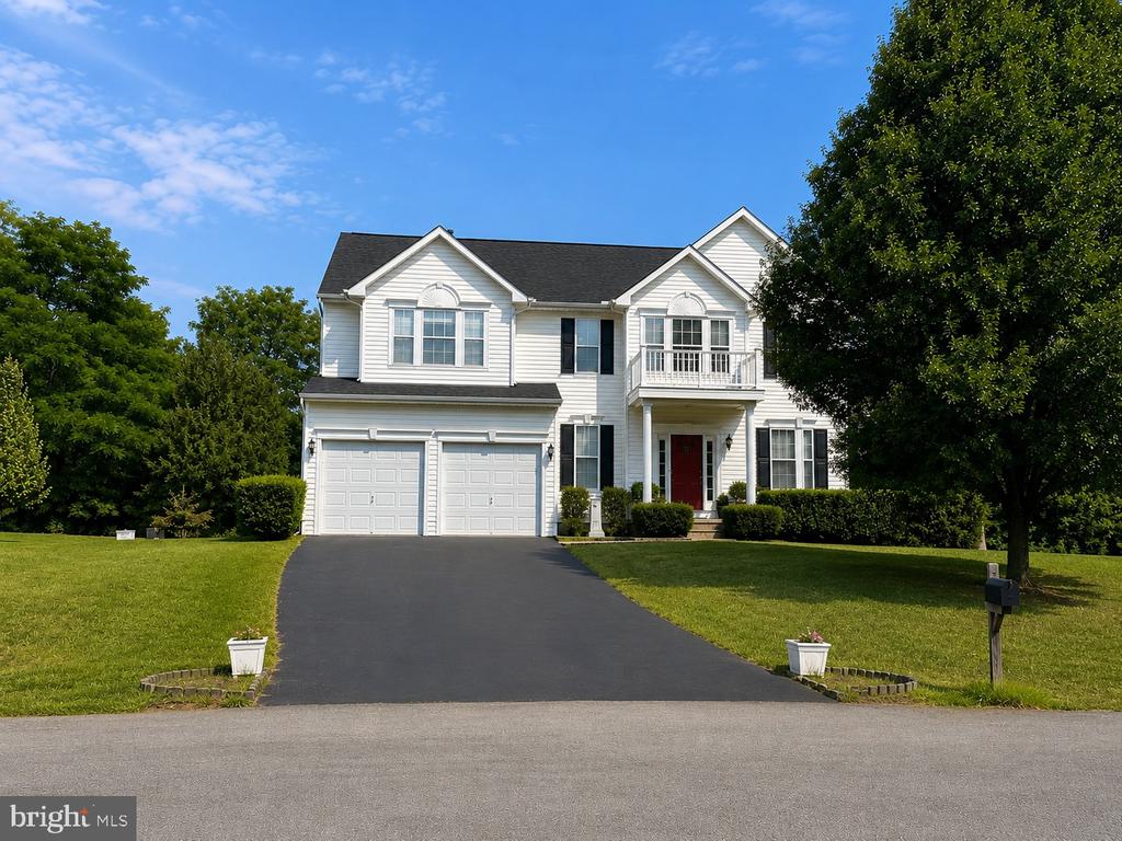 32 LILBURN DRIVE