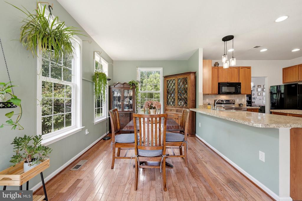 32 LILBURN DRIVE