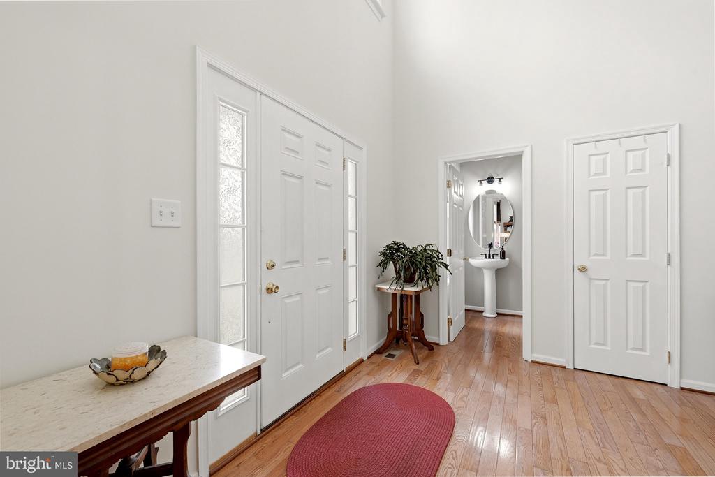 32 LILBURN DRIVE