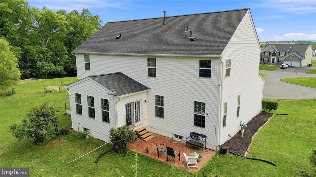 32 LILBURN DRIVE
