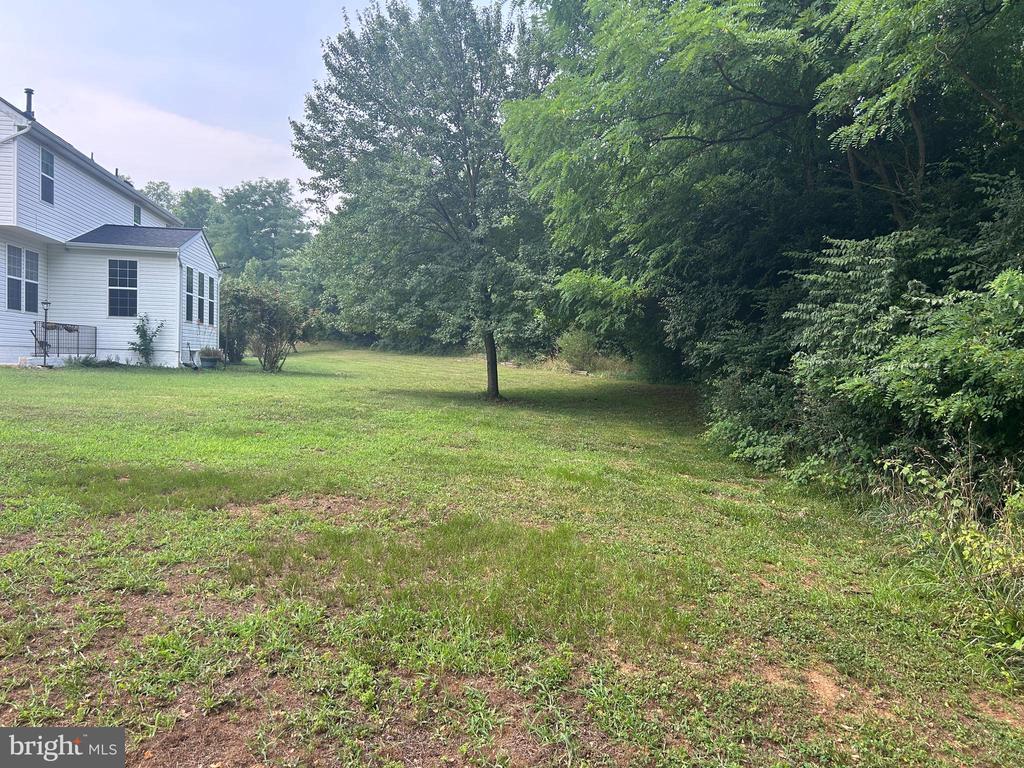 32 LILBURN DRIVE