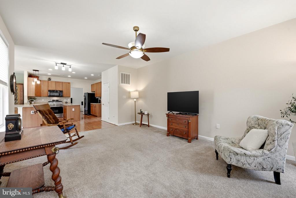 32 LILBURN DRIVE
